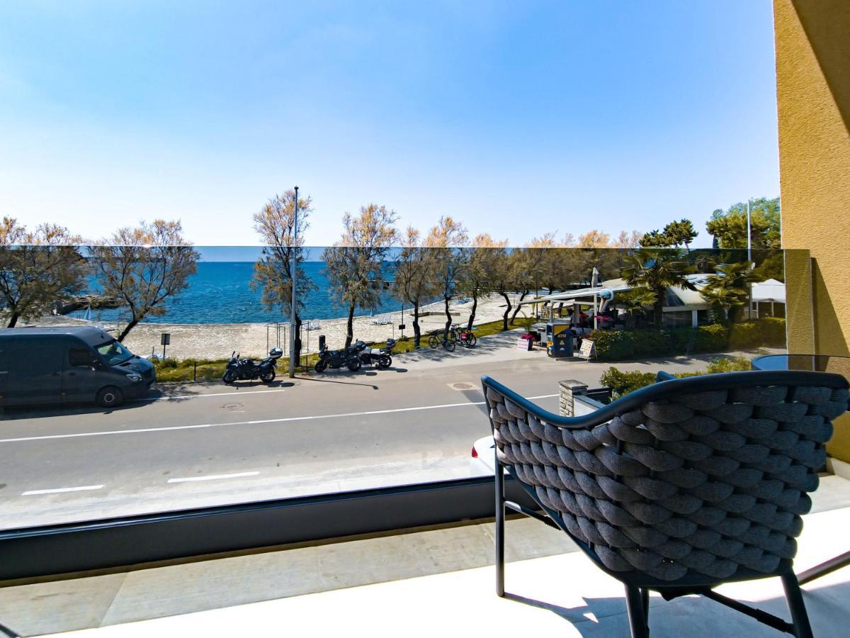 Maresole Beachfront Residence Poreč Dış mekan fotoğraf