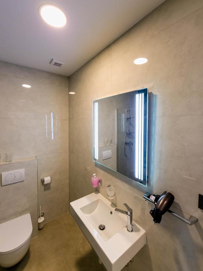 Maresole Beachfront Residence Poreč Dış mekan fotoğraf