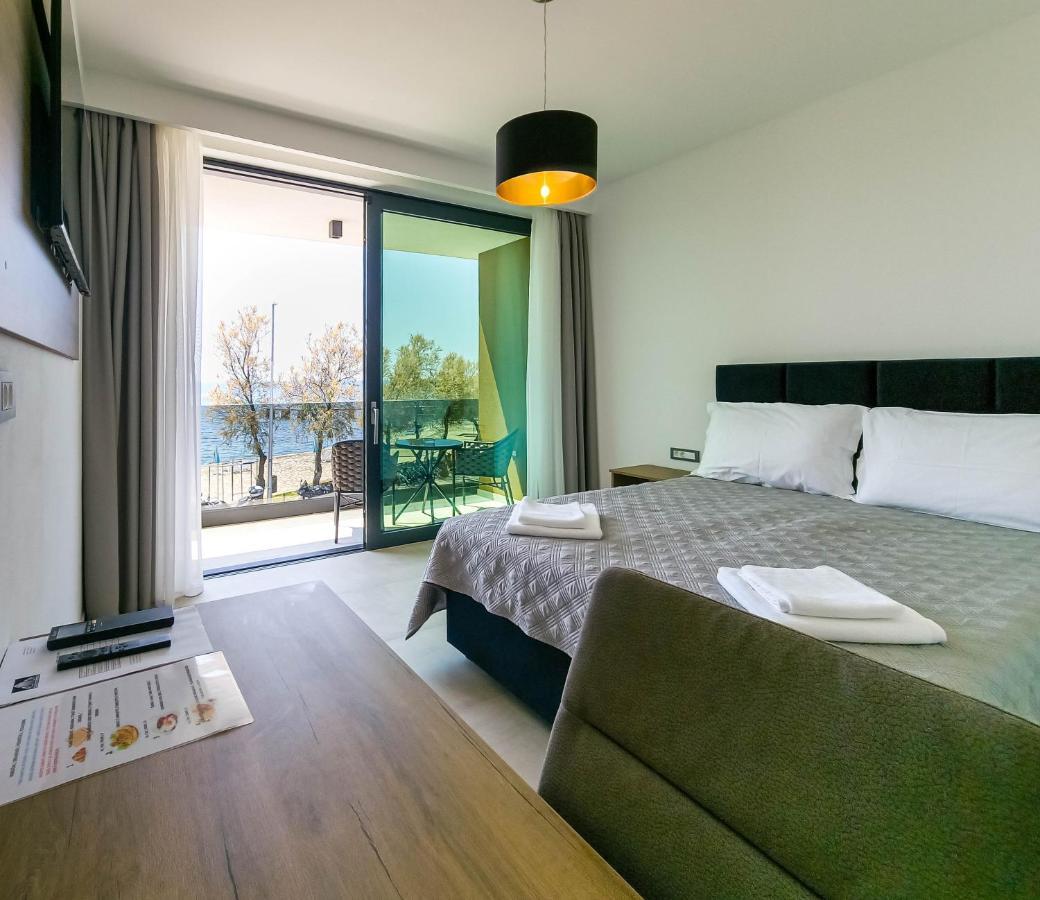 Maresole Beachfront Residence Poreč Dış mekan fotoğraf