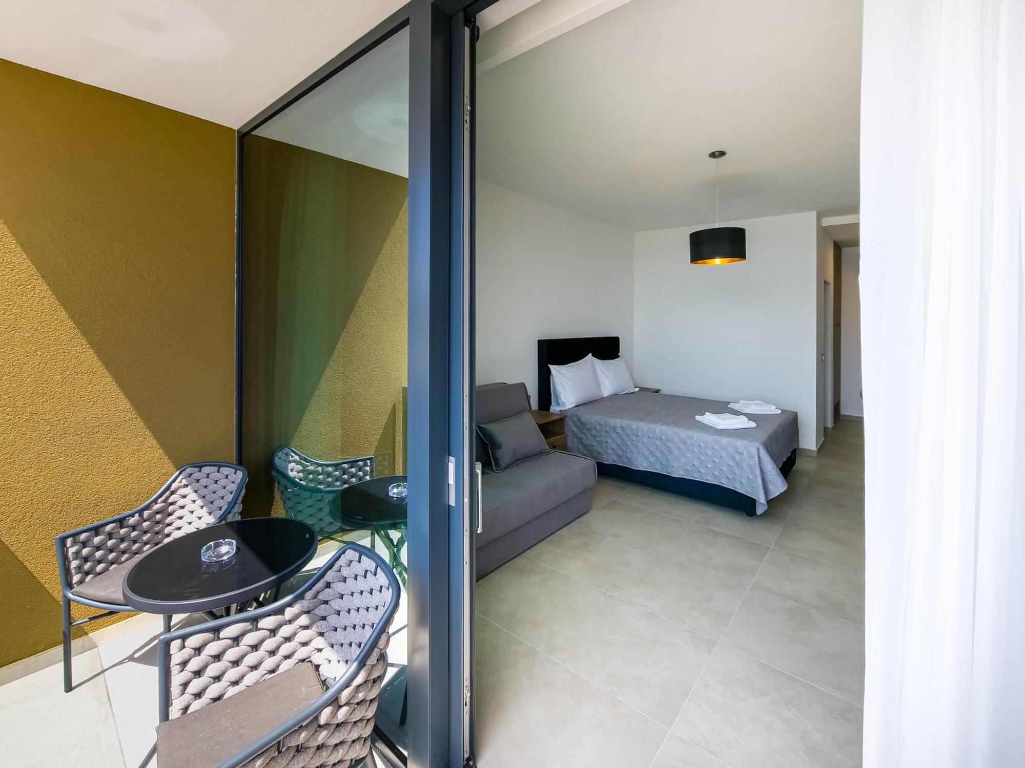 Maresole Beachfront Residence Poreč Dış mekan fotoğraf